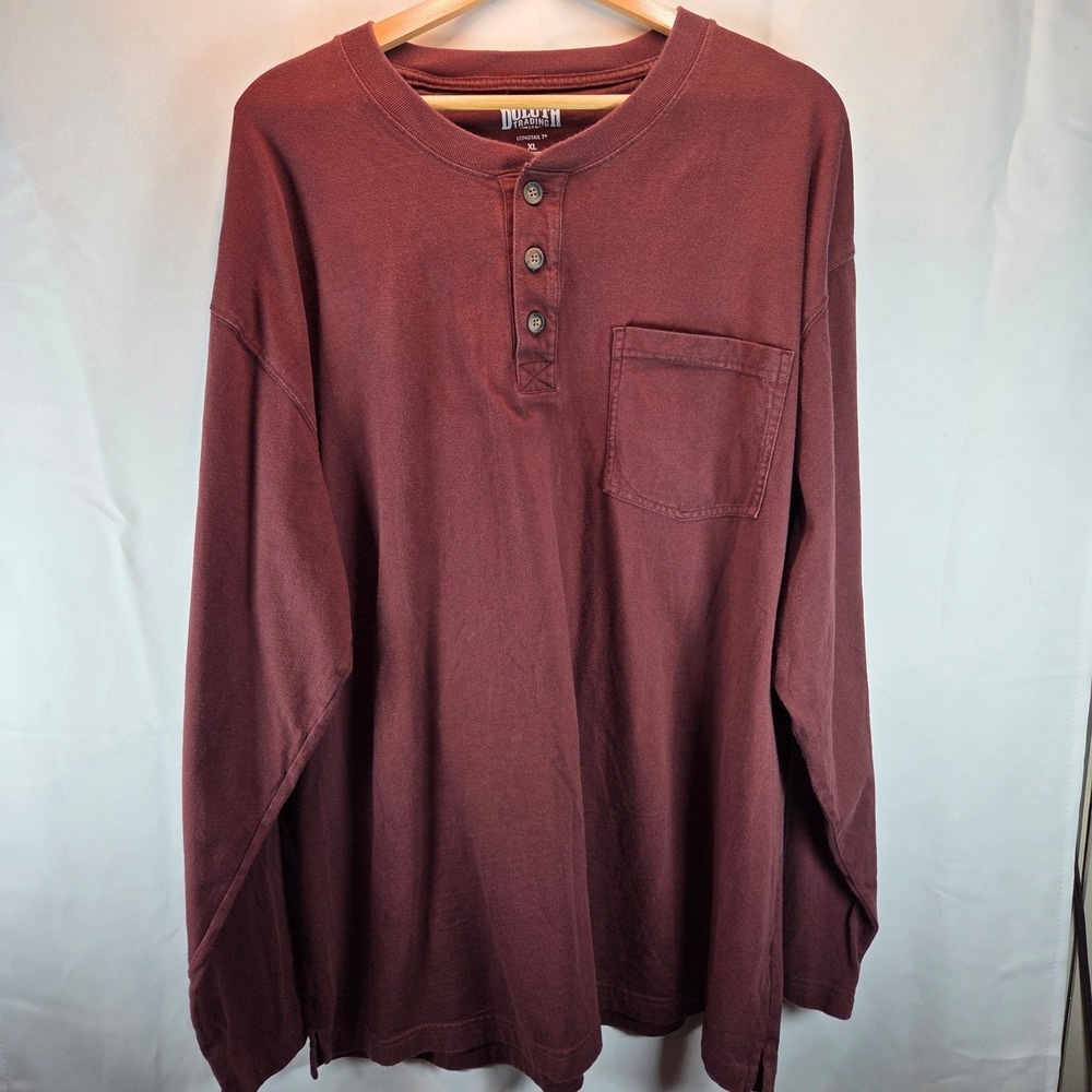 Duluth Trading Longtail XL TALL T-Shirt LS Pocket Red Button Work Casual Outdoor
